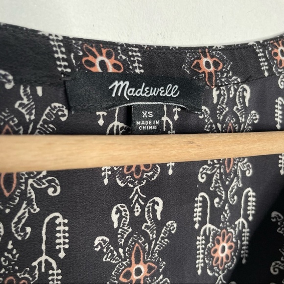 Madewell | Silk Bohème Popover Shirt in Burnished Floral - Picture 9 of 11